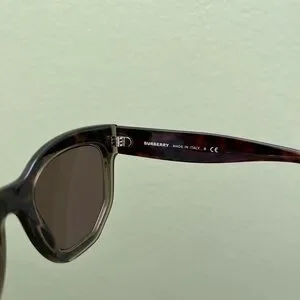 Burberry | Accessories | Burberry Sunglasses Be437 Tortoise  display picture 3